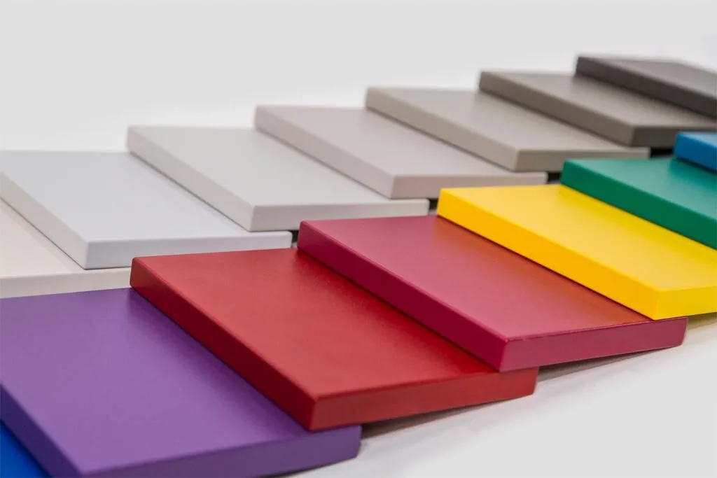 Muestras de colores de laqueado